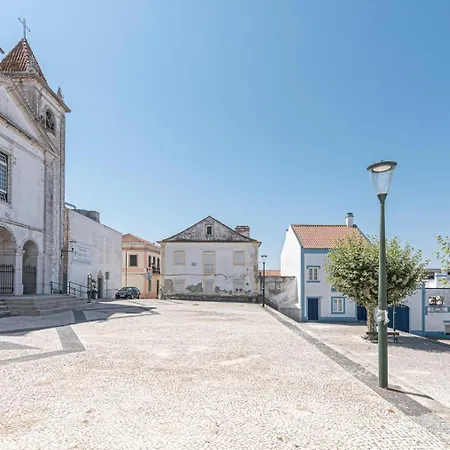 Solar Da Fe 3 2 Quartos By Wsa Atalaia (Lisbon)